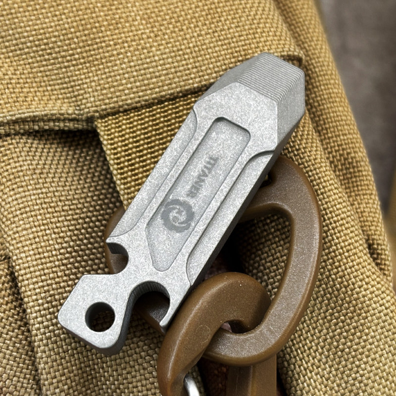 Outdoor Portable EDC Multi-fun - огляд і ціна Keychain Multi Tool