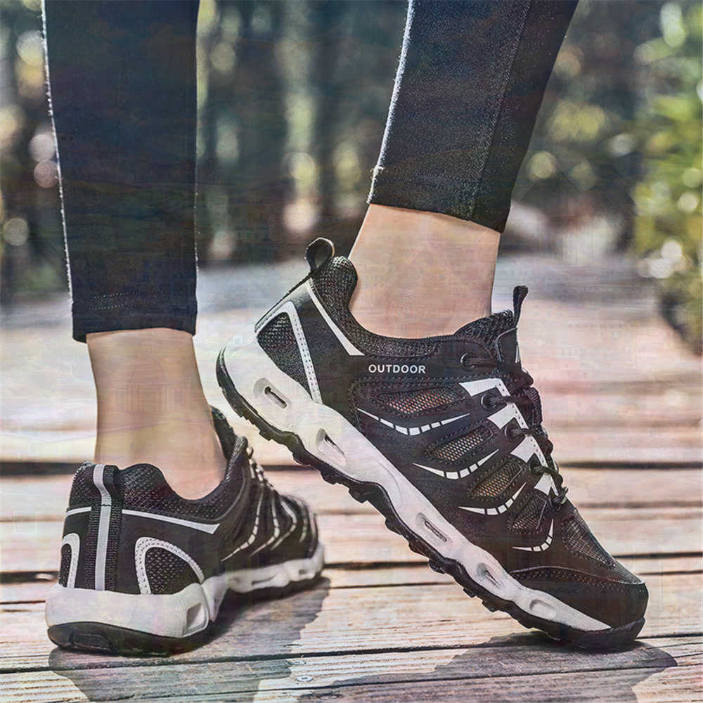 Sumer Round Tip Silver Sneaker - огляд і ціна Men'S Volleyball Accessories